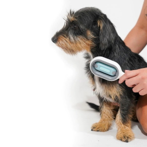 Cepillo Doble Pelo Corto Beepaw Perro y Gato BRUSH-E (CELESTE)